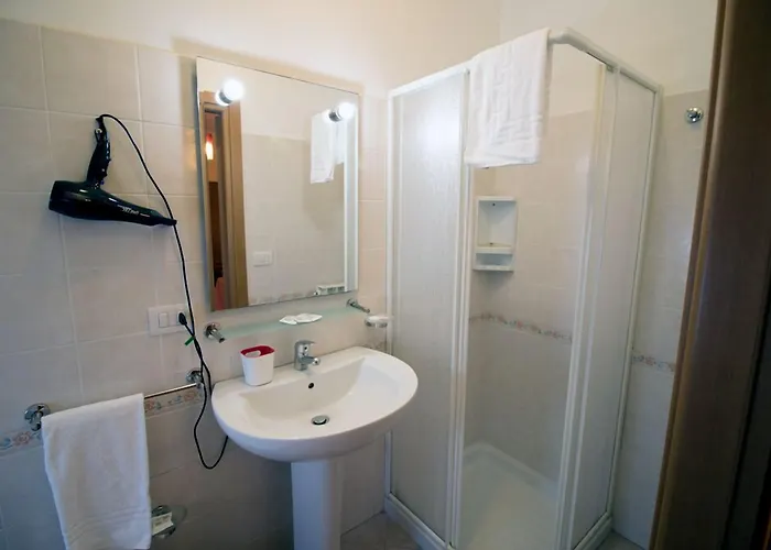 Orchidea 招待所 3*