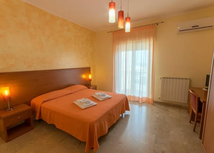 Orchidea Pensión 3*